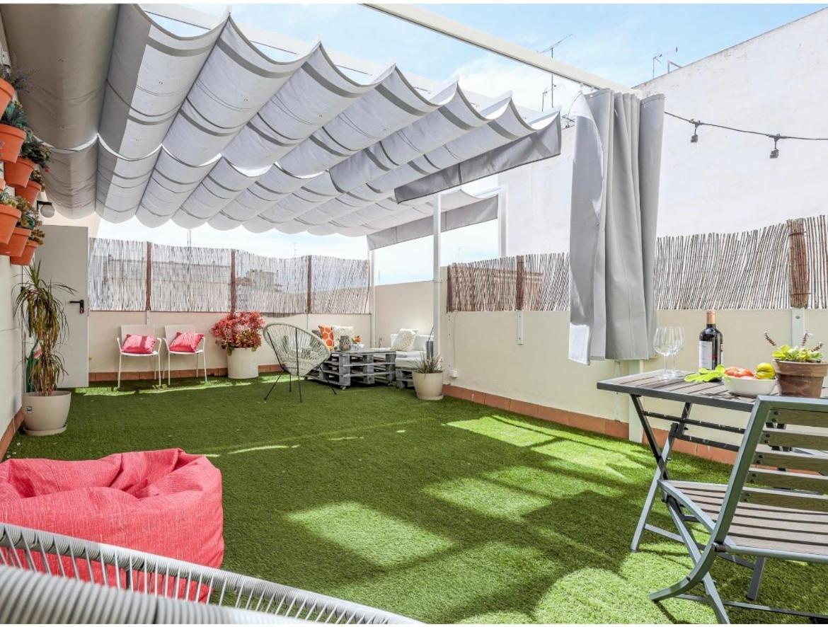 Exclusivo Duplex Con Terraza En Sevilla エクステリア 写真